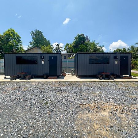 Padang Besar Gray Cabin Экстерьер фото