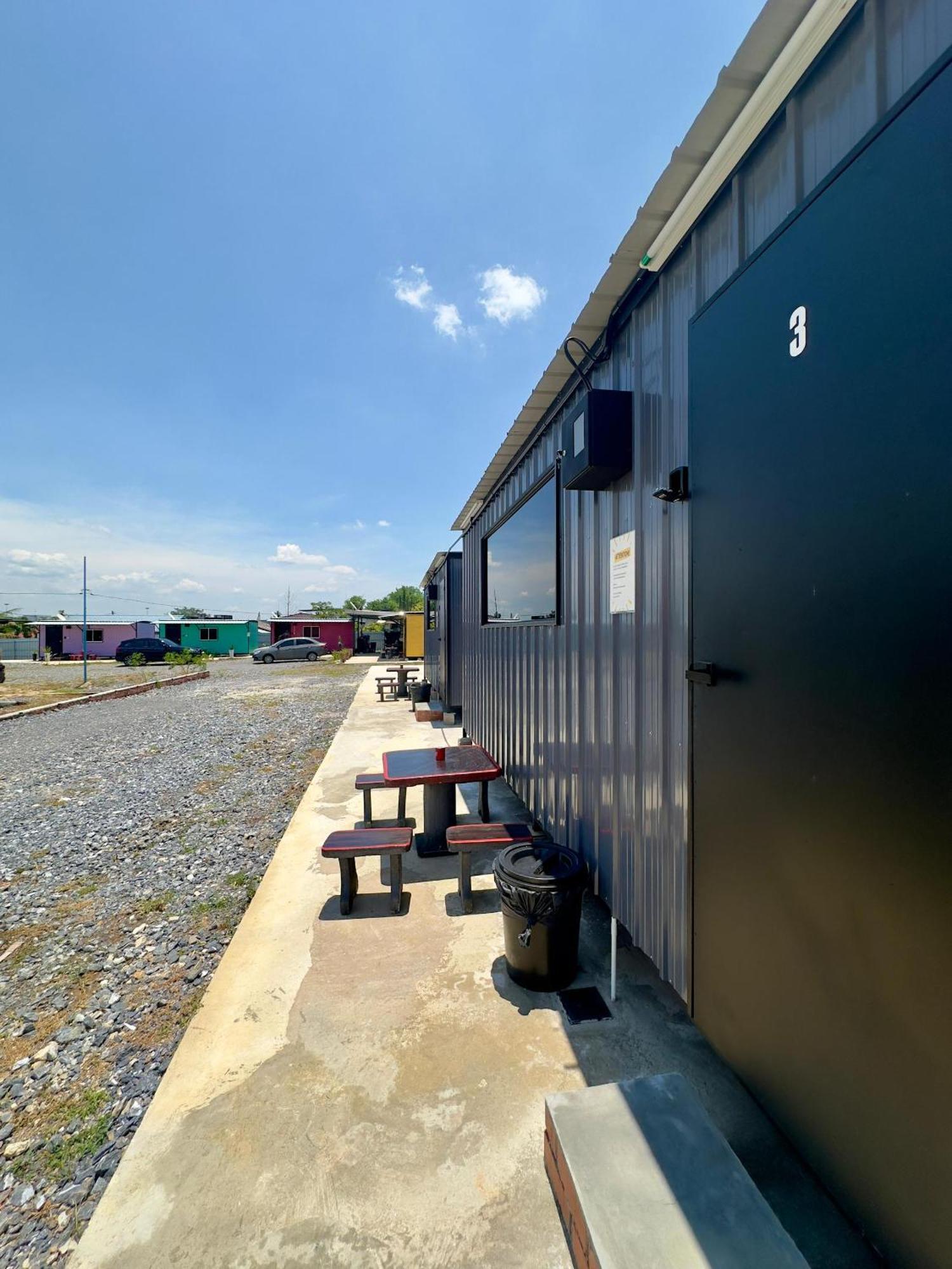Padang Besar Gray Cabin Экстерьер фото